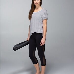 [Lululemon] Breathe Easy Crop Leggings